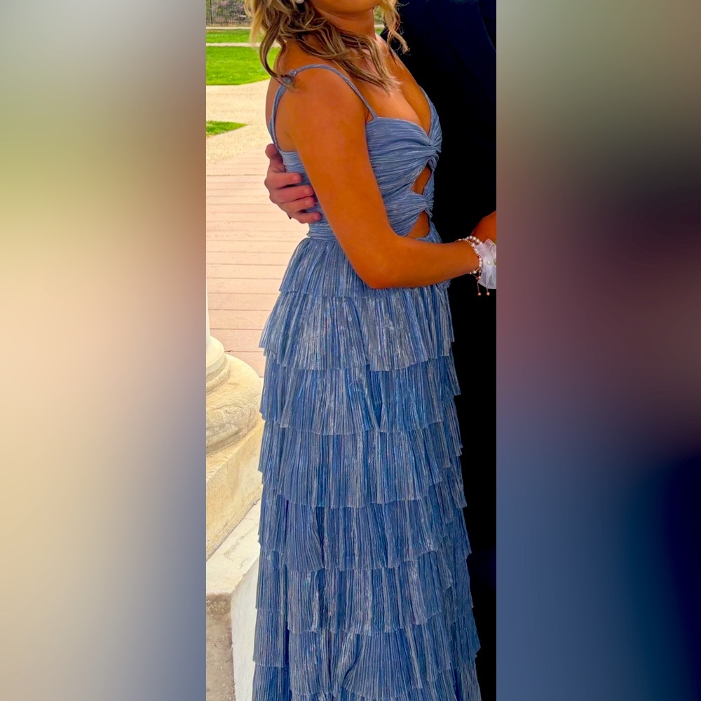 Gianni Bini Blue Tiered Prom Dress